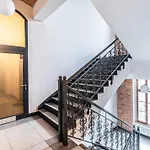 No 22 Old Town Apartment